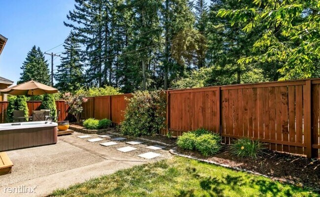 Foto del edificio - 5 br, 3 bath House - 17901 NE 36th Way