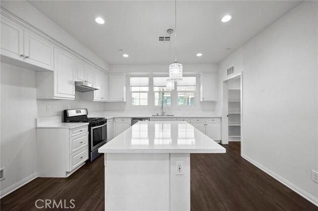 Building Photo - 8887 Orangethorpe Ave