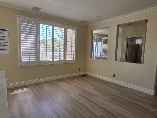 Building Photo - 5824 E Indigo Ct