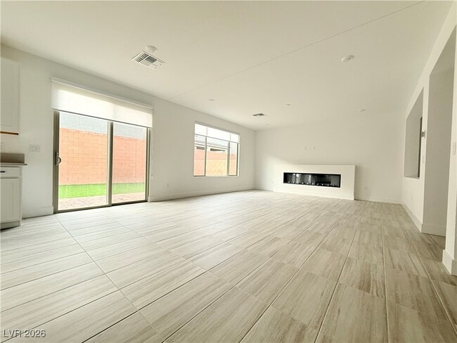 Foto del edificio - 10221 Mystic Falls Dr