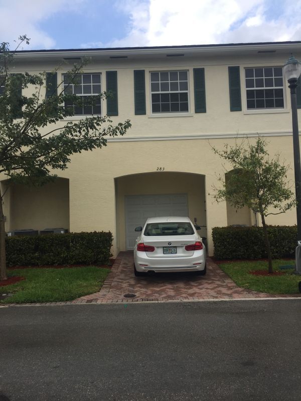 Foto del edificio - 283 SW 7th Ct