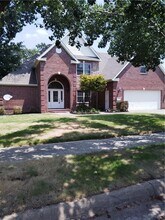 Building Photo - 2300 SW Penny Ln
