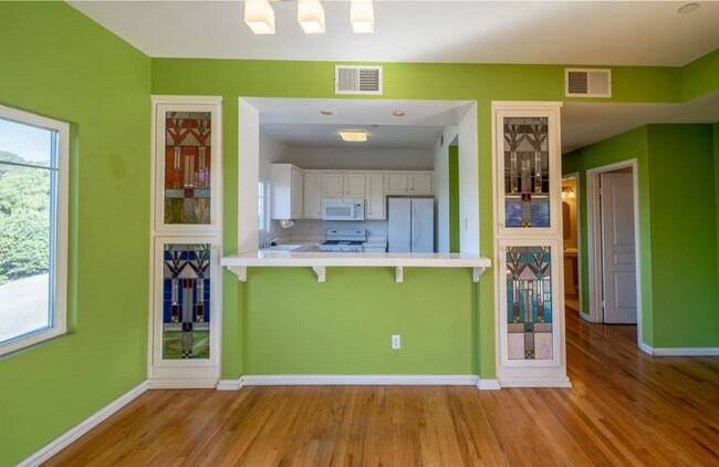 Foto del edificio - 1352 24th St