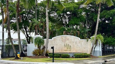 Building Photo - 155 SW 96th Terrace