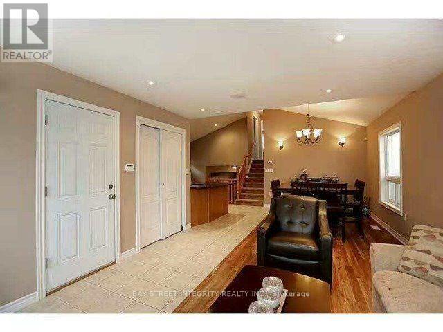 Building Photo - 62 Briarose Pl