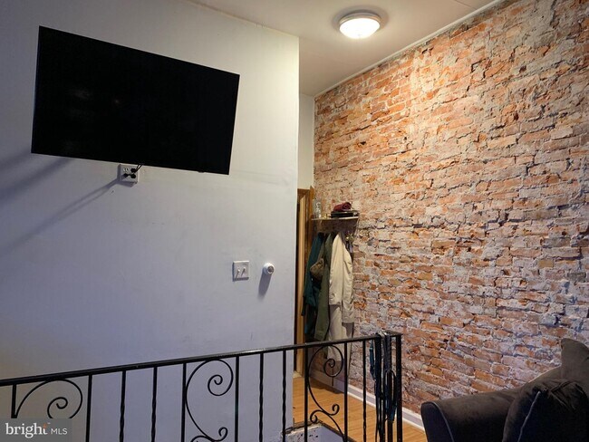 Foto del edificio - 1614 Jackson St