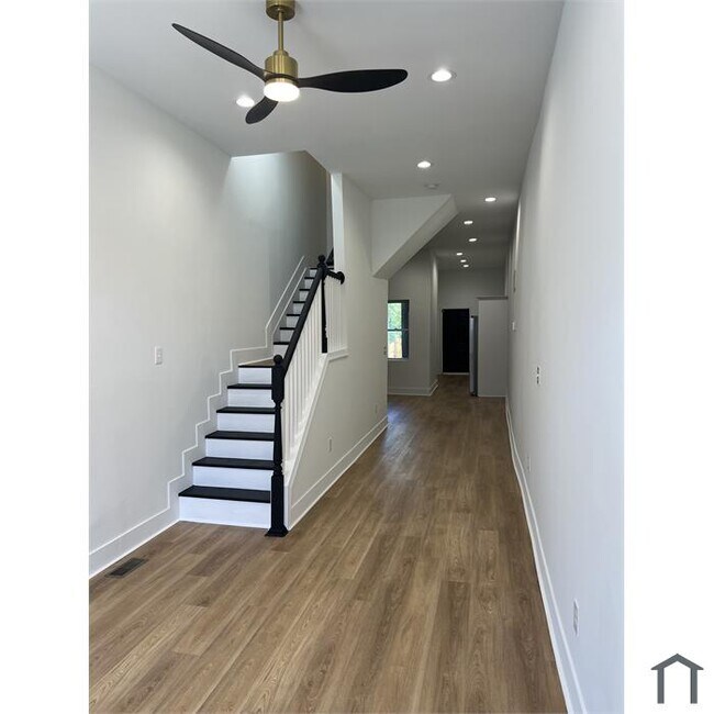 Photo - 1706 MCCULLOH St House