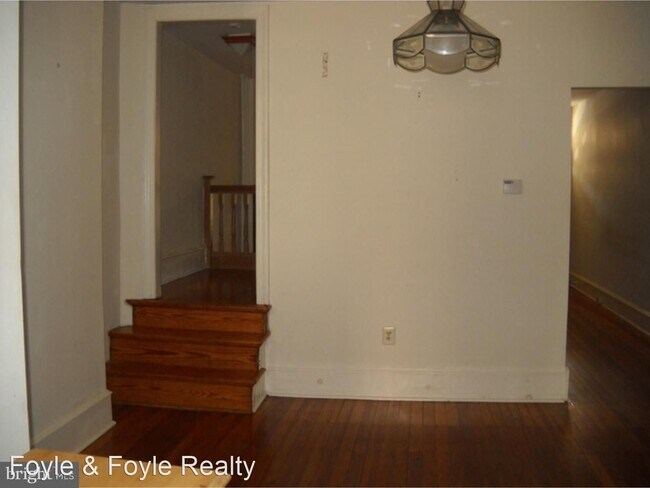 Building Photo - 3 br, 2 bath House - 5525 Ridge Ave
