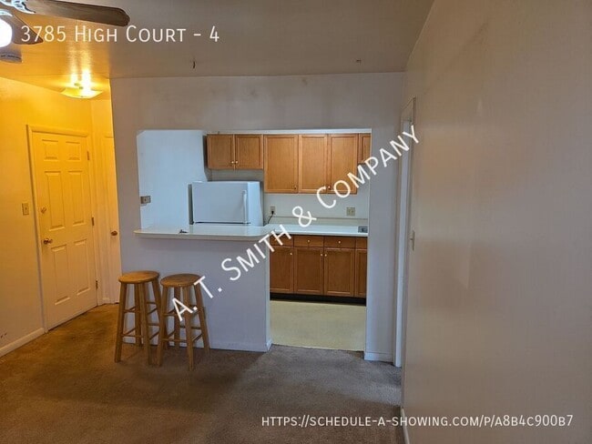 Building Photo - 3785 High Ct