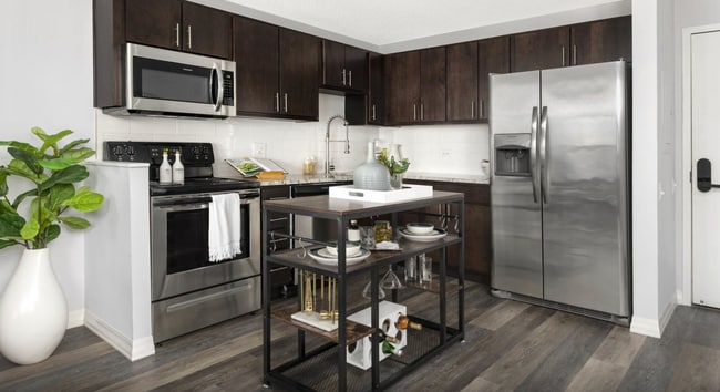 Building Photo - 21 W Chestnut St