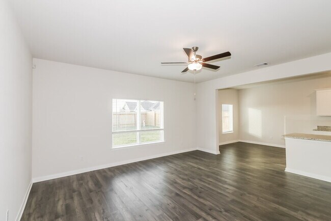 Building Photo - 441 Sunny Highlands Dr