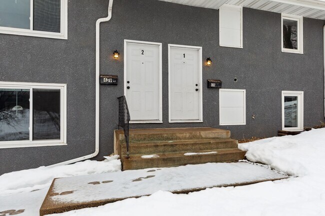 Foto del edificio - 439 Arlington Ave E