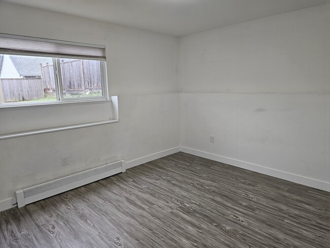 Building Photo - 8025 D'Herbomez Dr