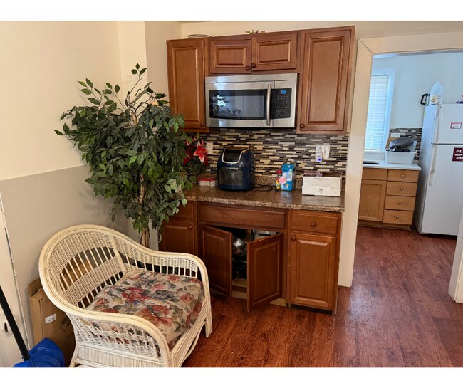 Foto del edificio - 3220 Brightwood Ave