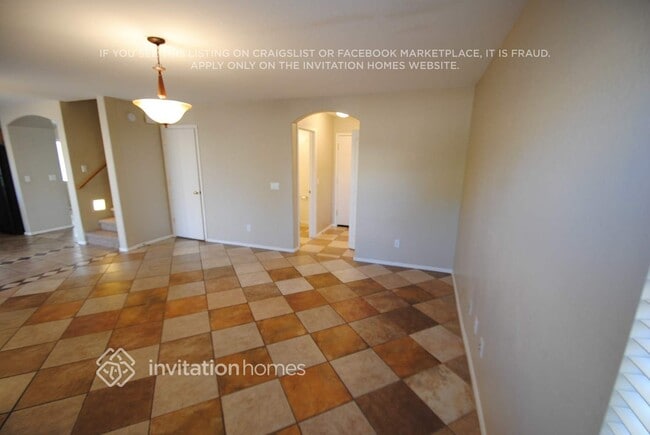 Foto del edificio - 6040 W Wood St