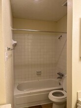 Building Photo - 12500 Sandpiper Dr