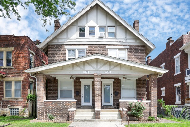 Primary Photo - 1378 N 4th St