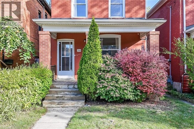 Building Photo - 364 Herkimer St