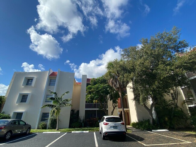Foto del edificio - 632 NW 13th St
