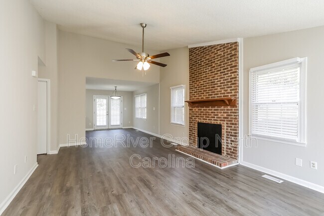 Foto del edificio - 2812 Fenham Ct