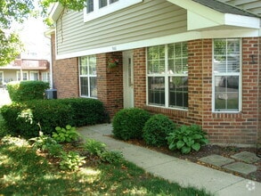 Building Photo - 906 W Happfield Dr