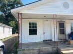 Foto principal - 812 E Grand Ave
