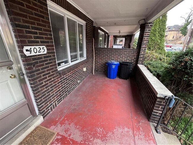 Building Photo - 4025 Murray Ave