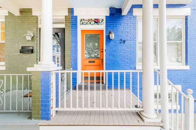 Foto del edificio - Great Fan Rowhouse!!