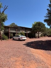 Building Photo - 28 Kayenta Ct