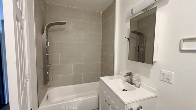 Foto del edificio - 9981 Stanwin Ave