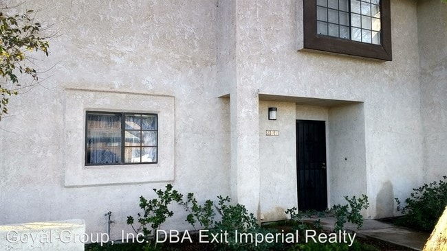 Building Photo - 3 br, 2.5 bath House - 801 Wensley Ave