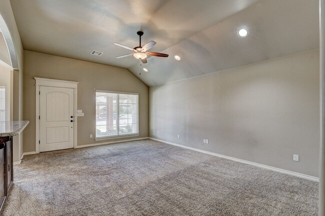 Building Photo - 5609 Goldfinger Road