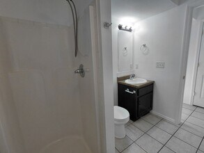 Building Photo - 24444 Sounder Ln