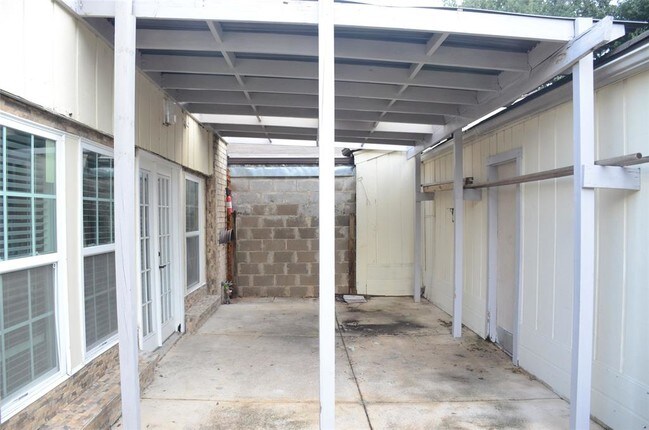 Building Photo - 4218 Boone Rd