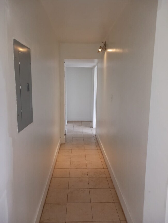 Foto del edificio - 13895 NW 5th Ct