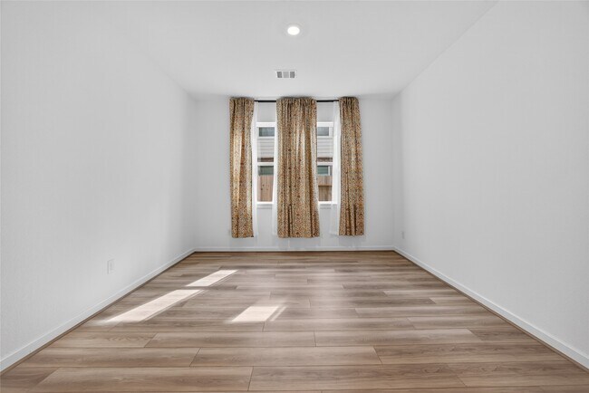 Foto del edificio - 9627 Starry Eyes Ln