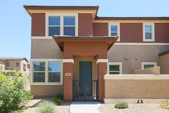 Building Photo - **1/2 OFF FIRST MONTHS RENT!**