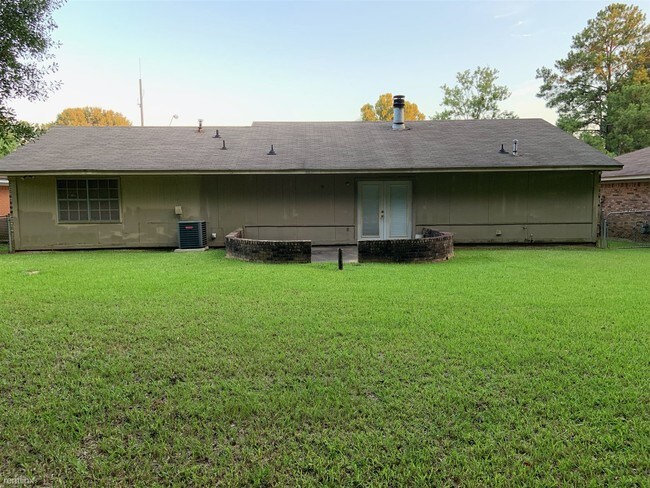 Foto del edificio - 3 br, 2 bath House - 4976 Oak Creek Dr