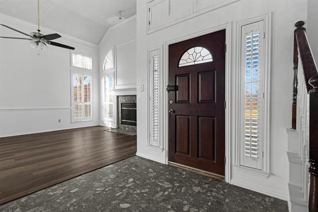 Foto del edificio - 619 Allen Rd