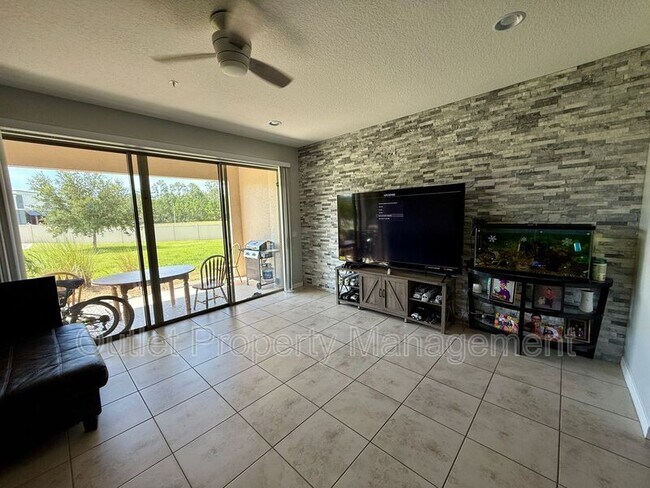 Foto del edificio - 726 Artisan St