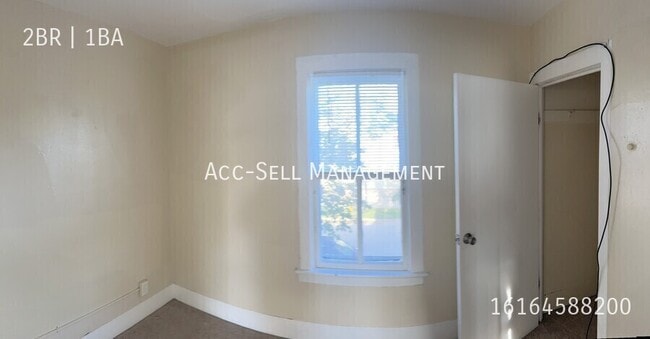 Foto del edificio - 847 Bridge St NW