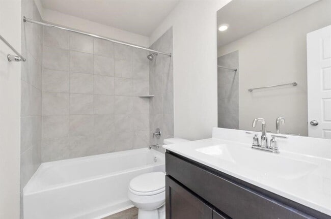 Building Photo - 2627 Border Cv Cir