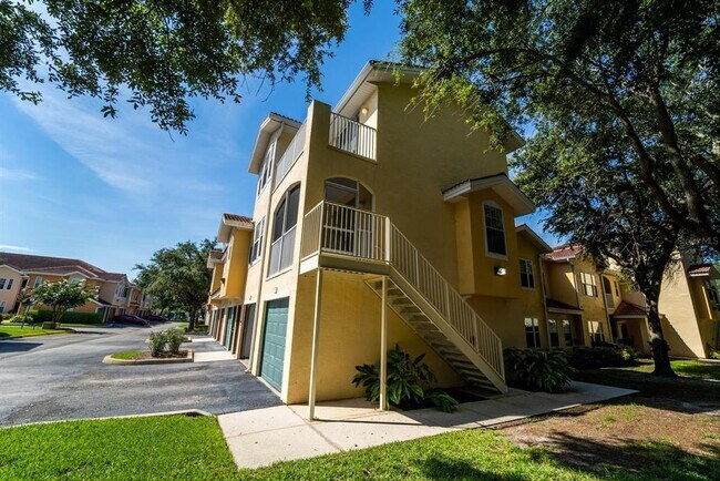 Foto del edificio - 12106 Poppy Field Ln