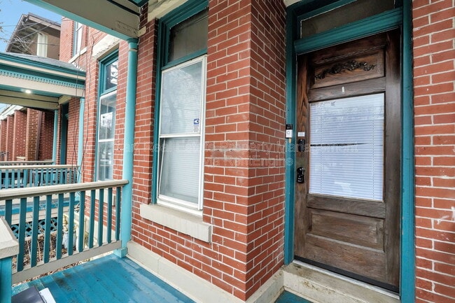 Building Photo - 69 E 1st Ave