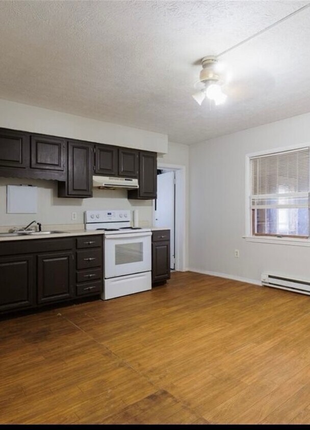 Foto principal - 28389 Ridge Rd