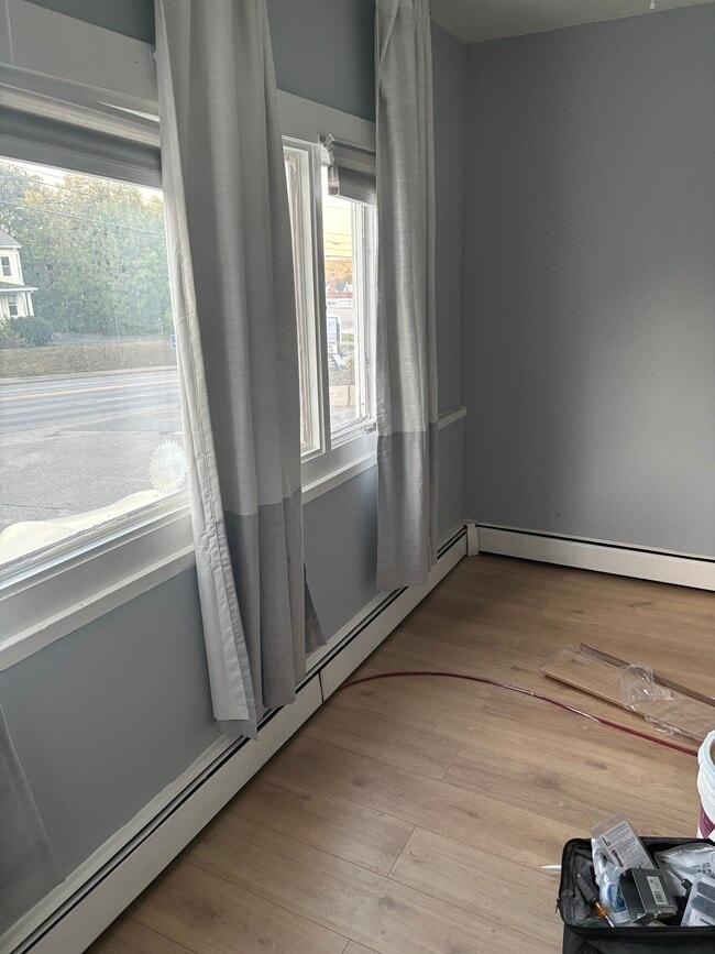 Bedroom - 84 Western Ave