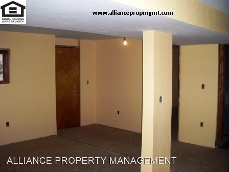 Foto del edificio - 6 br, 2 bath House - 502 N 18th Ave