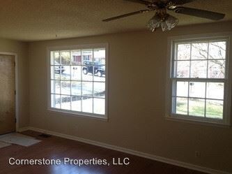Building Photo - 3315 Falls Creek Dr
