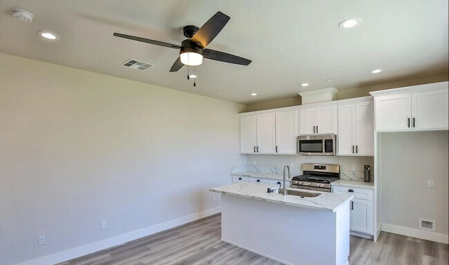 Foto del edificio - 9667 Webb St