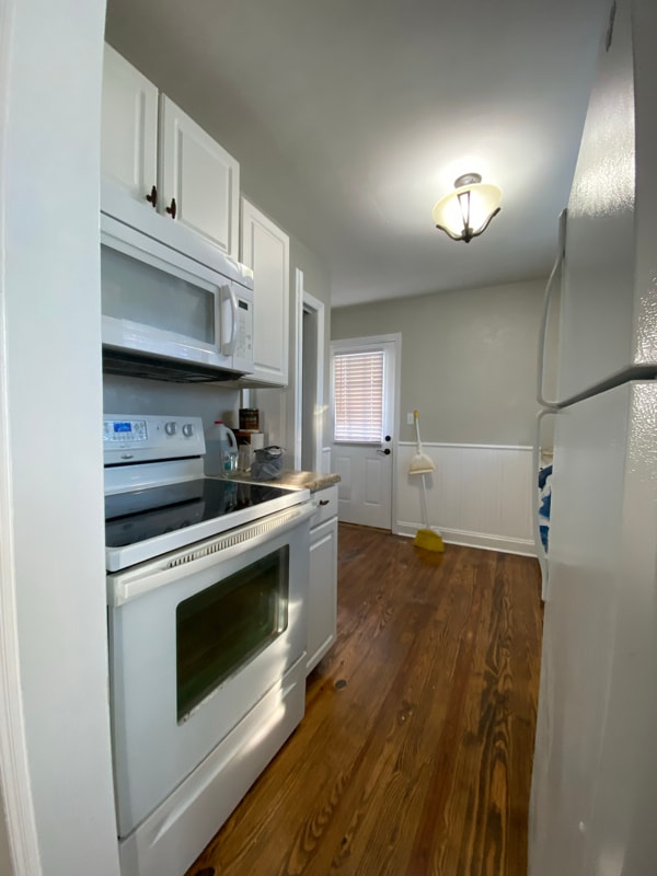 Building Photo - 1336 Garden Dr